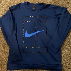 Men’s Nike tennis pullover